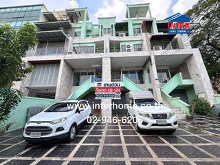 For sale 24 bedrooms townhouse in Huai Khwang, Bangkok