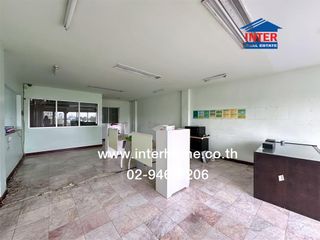 For sale 24 bedrooms townhouse in Huai Khwang, Bangkok