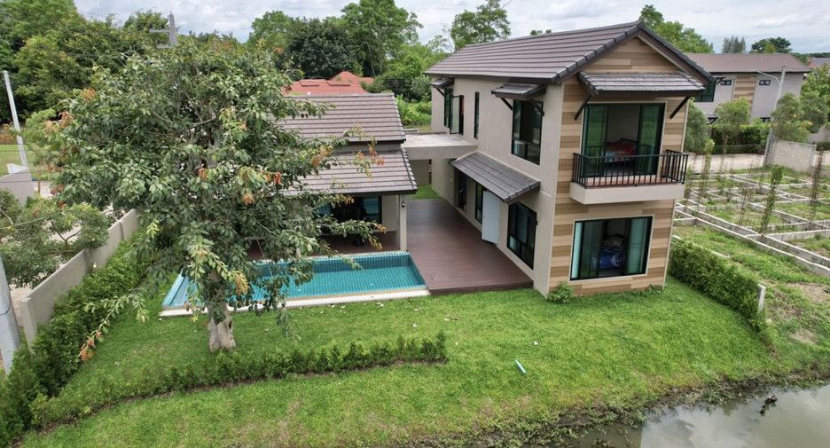 For rent and for sale 4 bedrooms house in Saraphi, Chiang Mai