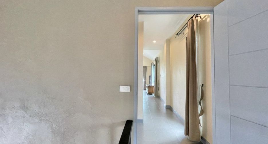 For rent and for sale 4 bedrooms house in Saraphi, Chiang Mai