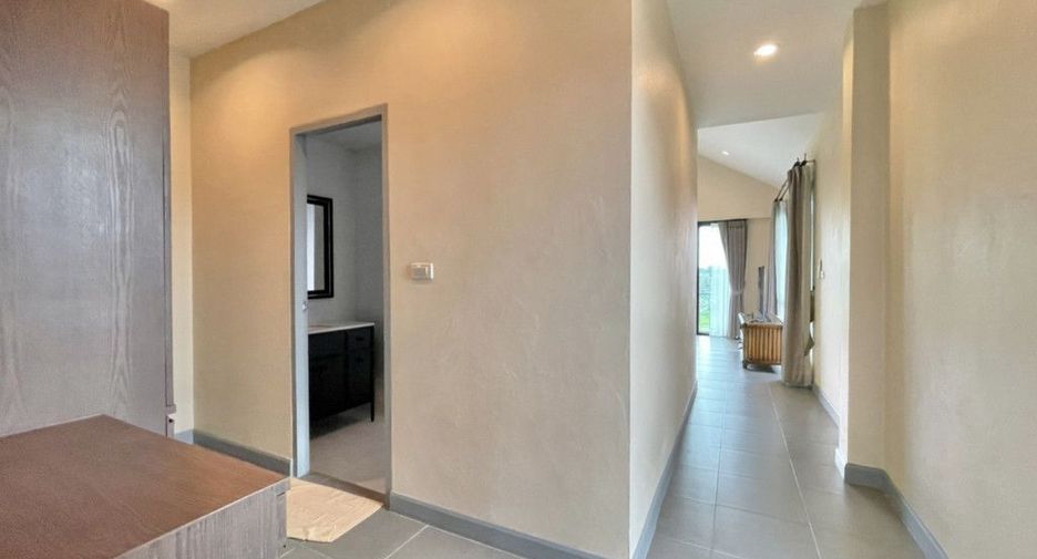 For rent and for sale 4 bedrooms house in Saraphi, Chiang Mai