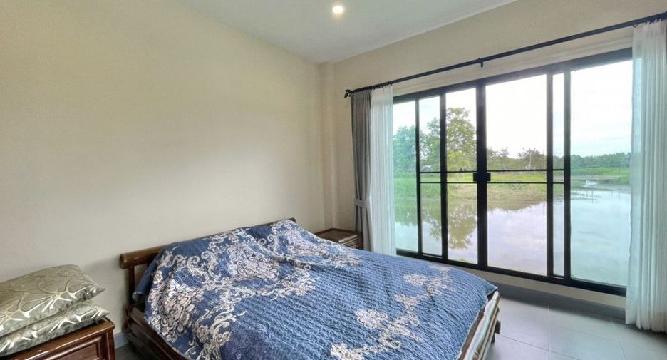 For rent and for sale 4 bedrooms house in Saraphi, Chiang Mai