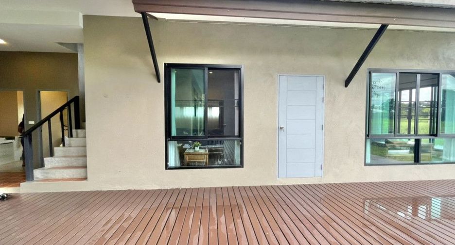 For rent and for sale 4 bedrooms house in Saraphi, Chiang Mai