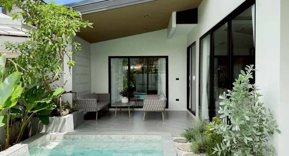 For rent 4 bedrooms house in Mueang Chiang Mai, Chiang Mai