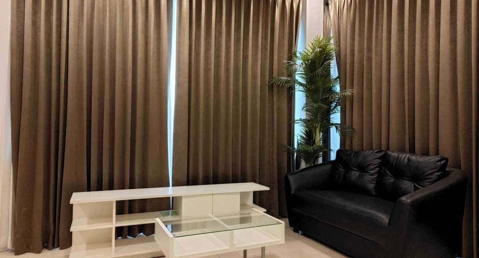 For rent and for sale 4 bedrooms house in San Kamphaeng, Chiang Mai