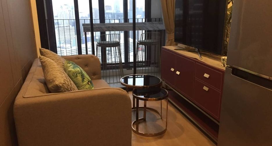Продажа 1 кровать кондо в Банг Рак, Бангкок