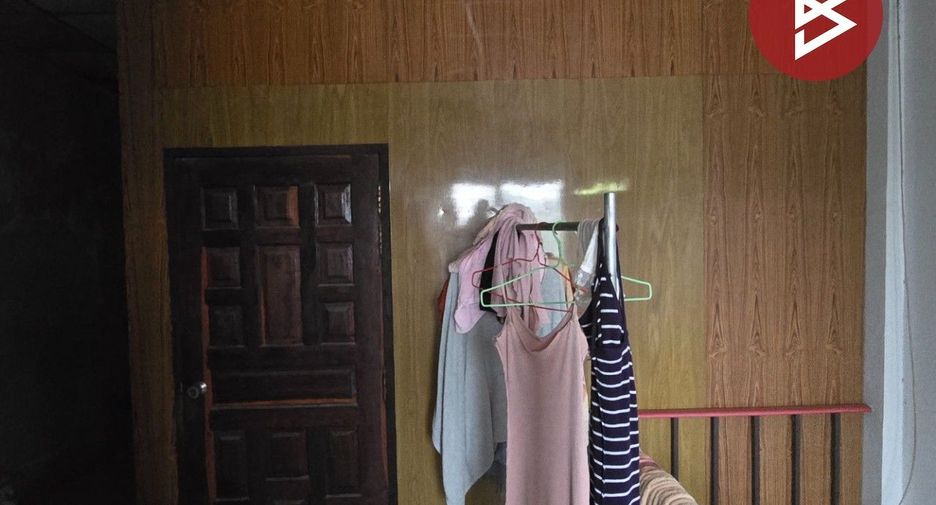 Gewerbefläche zum Kauf mit 3 Zimmer in Klaeng, Rayong
