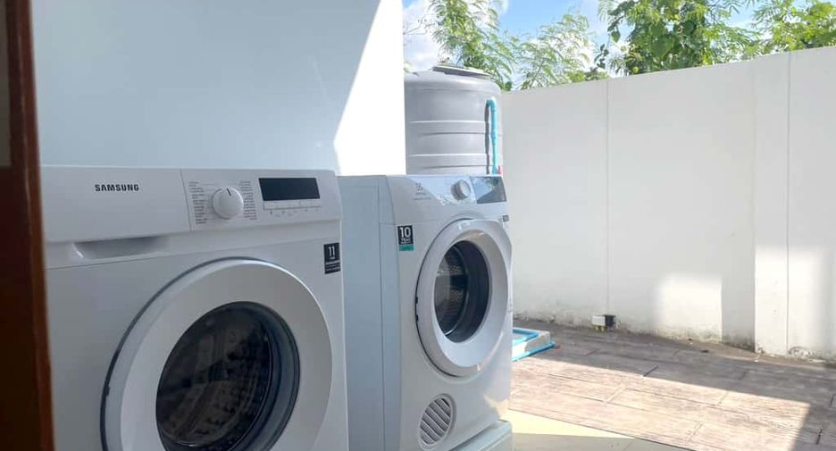 For rent and for sale 4 bedrooms house in Hang Dong, Chiang Mai