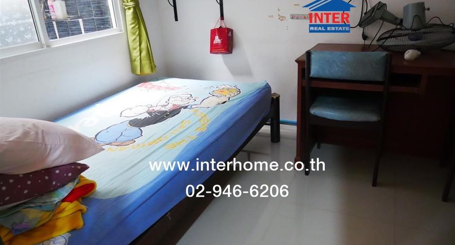 For sale 4 bedrooms townhouse in Prawet, Bangkok