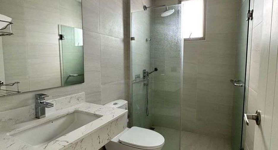 For rent 5 bedrooms house in Hang Dong, Chiang Mai
