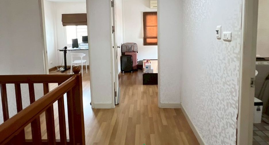 Casa en venta de 3 habitaciones en Bang Khen, Bangkok