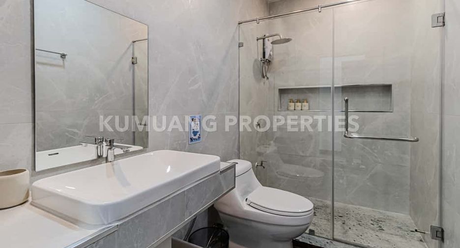 For rent and for sale 4 bedrooms house in Hang Dong, Chiang Mai