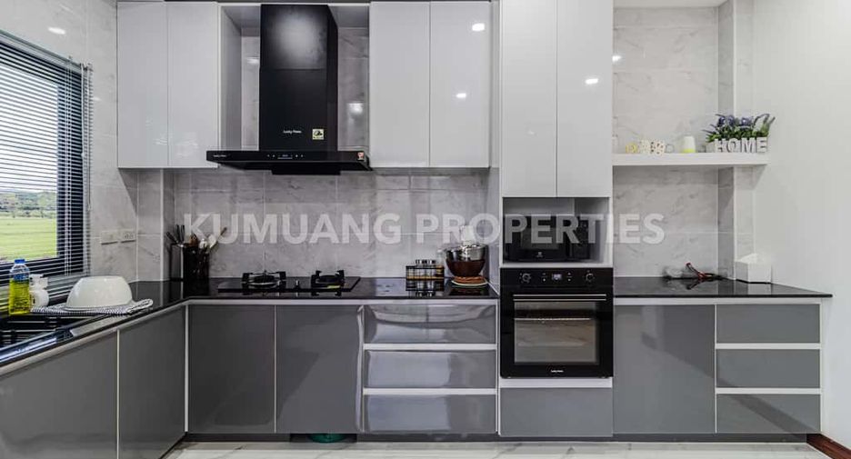 For rent and for sale 4 bedrooms house in Hang Dong, Chiang Mai