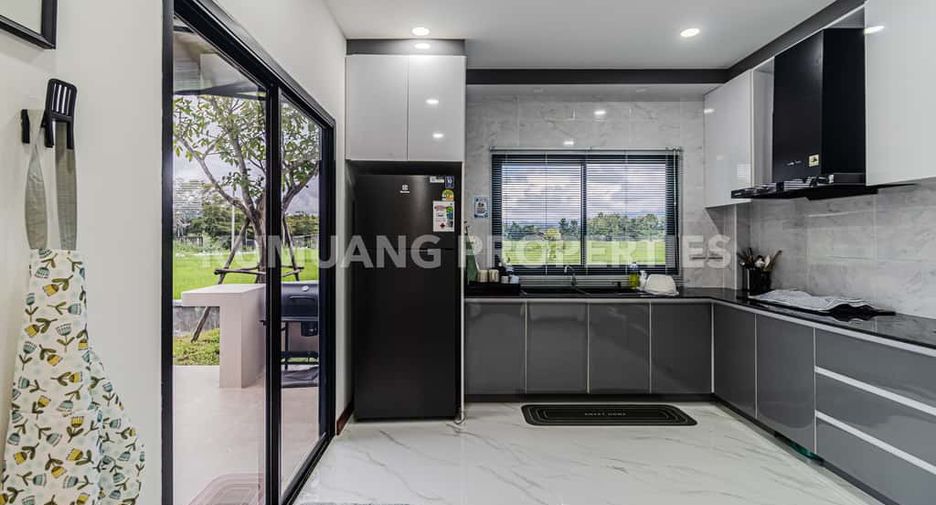 For rent and for sale 4 bedrooms house in Hang Dong, Chiang Mai