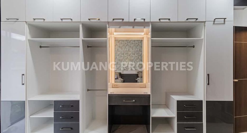 For rent and for sale 4 bedrooms house in Hang Dong, Chiang Mai