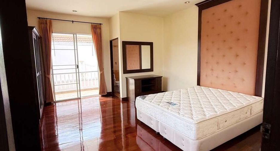 For rent 5 bedrooms house in Hang Dong, Chiang Mai