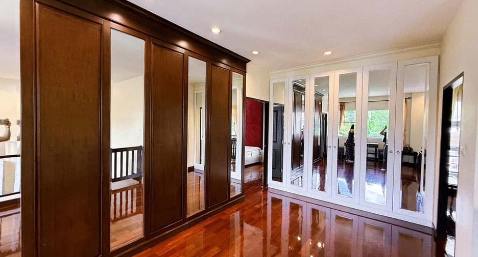 For rent 5 bedrooms house in Hang Dong, Chiang Mai