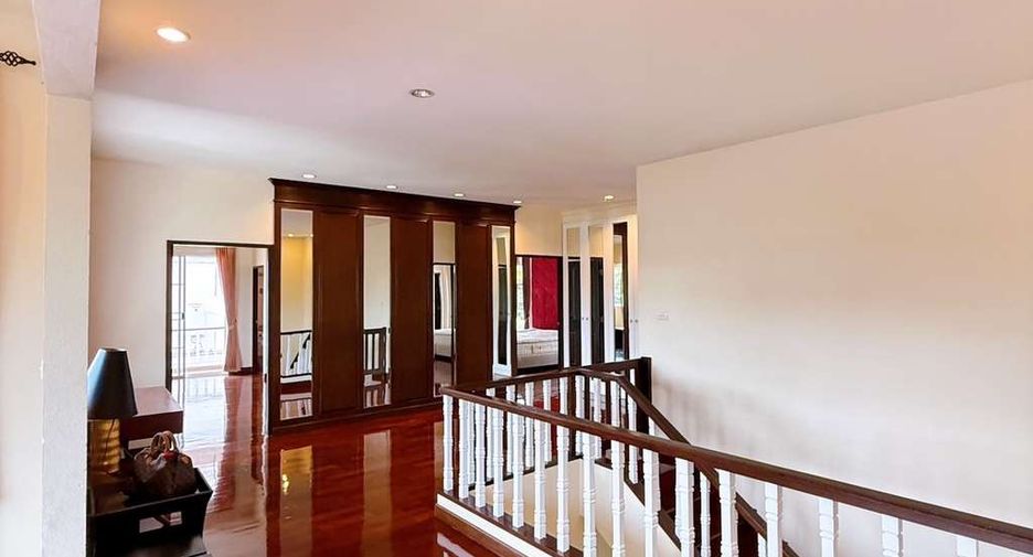 For rent 5 bedrooms house in Hang Dong, Chiang Mai