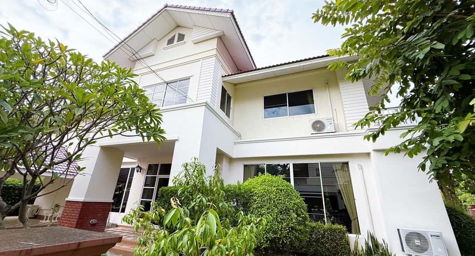 For rent 5 bedrooms house in Hang Dong, Chiang Mai