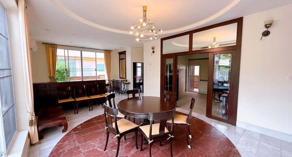 For rent 5 bedrooms house in Hang Dong, Chiang Mai