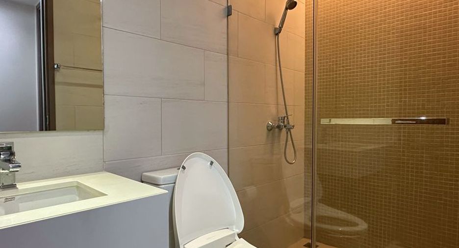 For sale 2 bedrooms condo in Si Racha, Chonburi