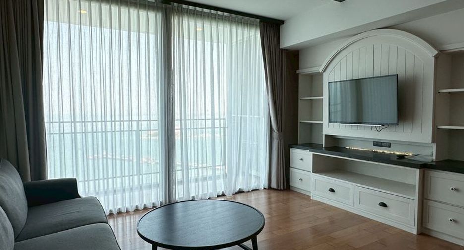 For sale 2 bedrooms condo in Si Racha, Chonburi