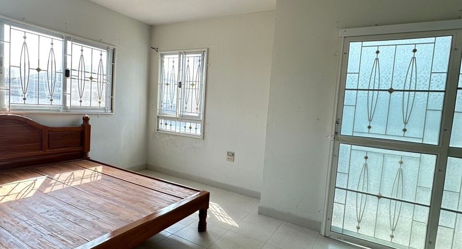For sale 3 bedrooms house in Bang Phli, Samut Prakan