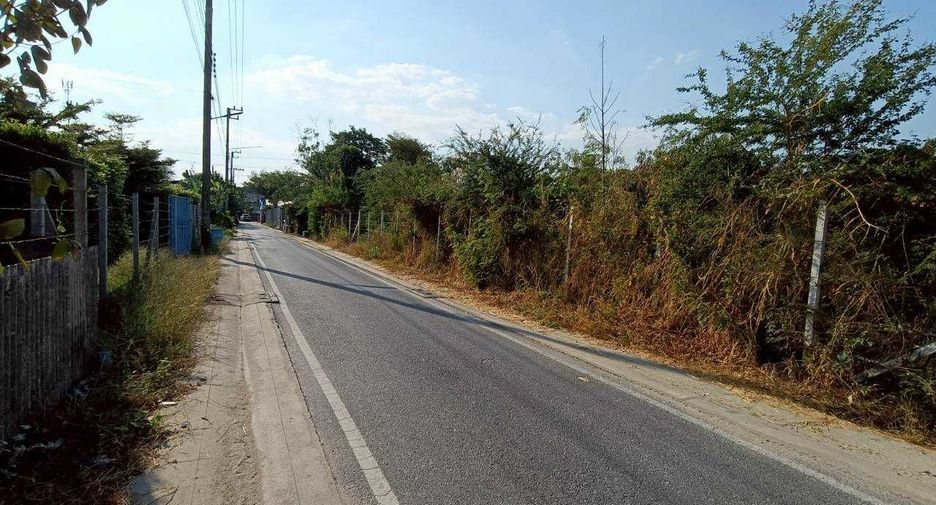 出租 和 出售 土地 在 Lam Luk Ka, Pathum Thani