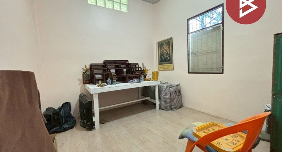 For sale 3 ベッドルーム house in Mueang Rayong, Rayong