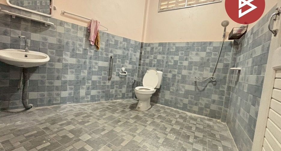 For sale 3 ベッドルーム house in Mueang Rayong, Rayong