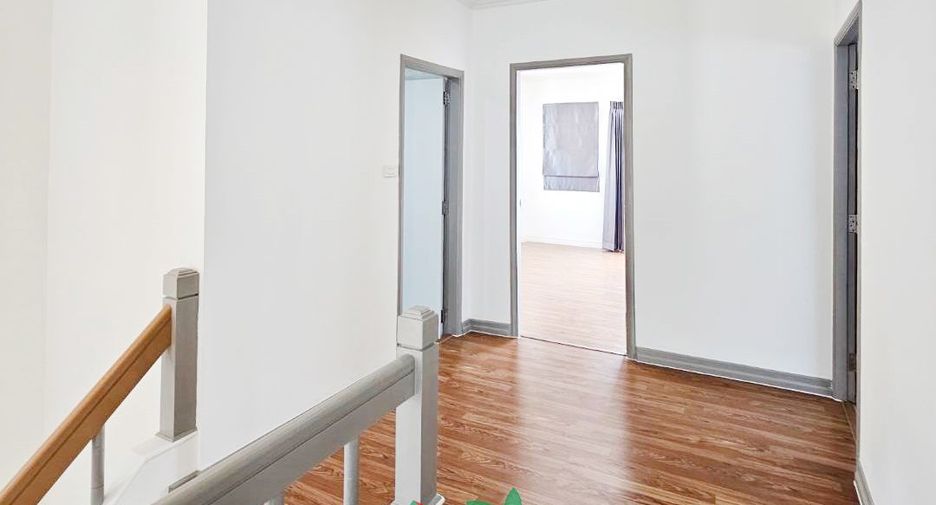 Haus zum Kauf mit 3 Zimmer in Thanyaburi, Pathum Thani