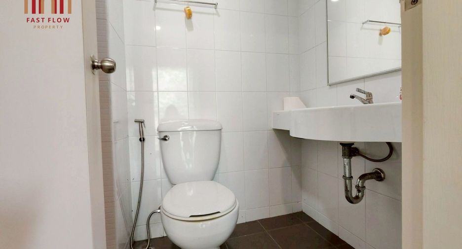 For sale 2 bedrooms condo in Bang Khen, Bangkok