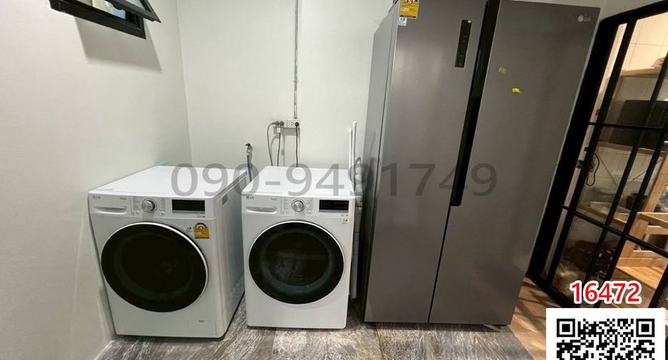 For rent 3 bedrooms townhouse in Chatuchak, Bangkok