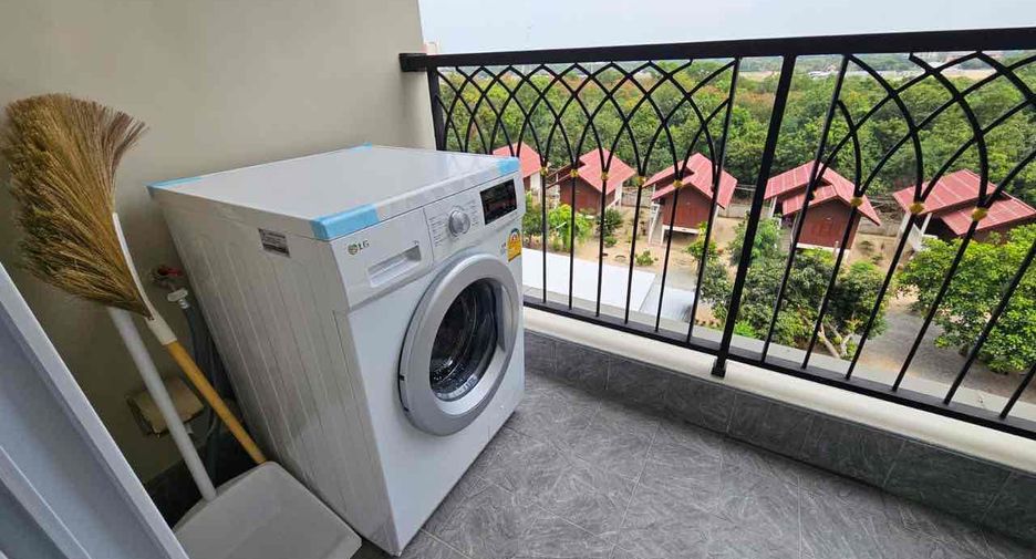 Wohnung zur Miete und zum Kauf mit 1 Zimmer in Bang Lamung, Chonburi