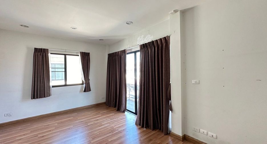 Haus zum Kauf mit 2 Zimmer in Thanyaburi, Pathum Thani