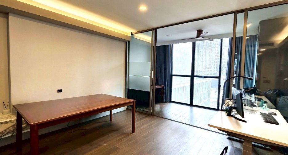 À vendre 1 chambre condo à Khlong Toei, Bangkok