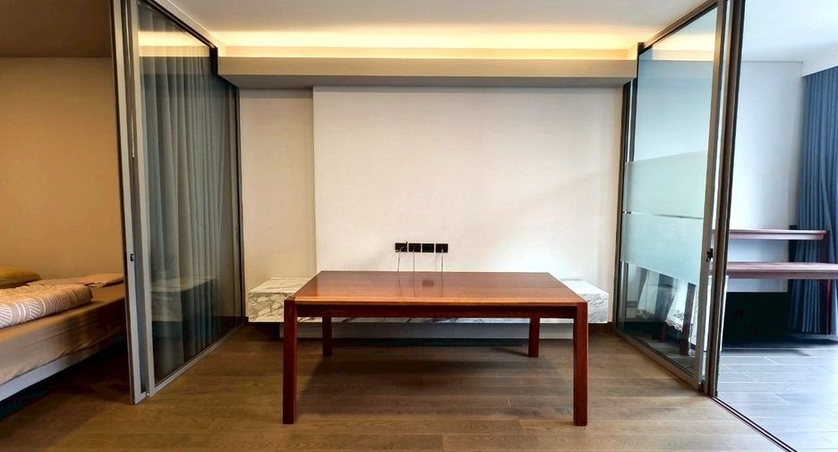 À vendre 1 chambre condo à Khlong Toei, Bangkok