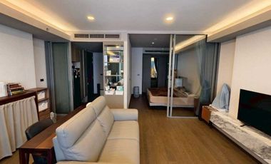 For sale 1 bed condo in Khlong Toei, Bangkok