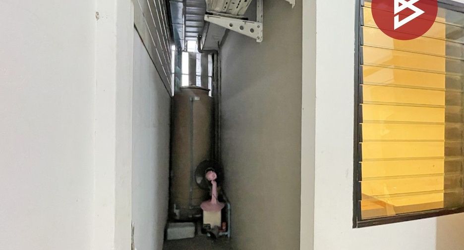 For sale 2 bedrooms townhouse in Mueang Khon Kaen, Khon Kaen
