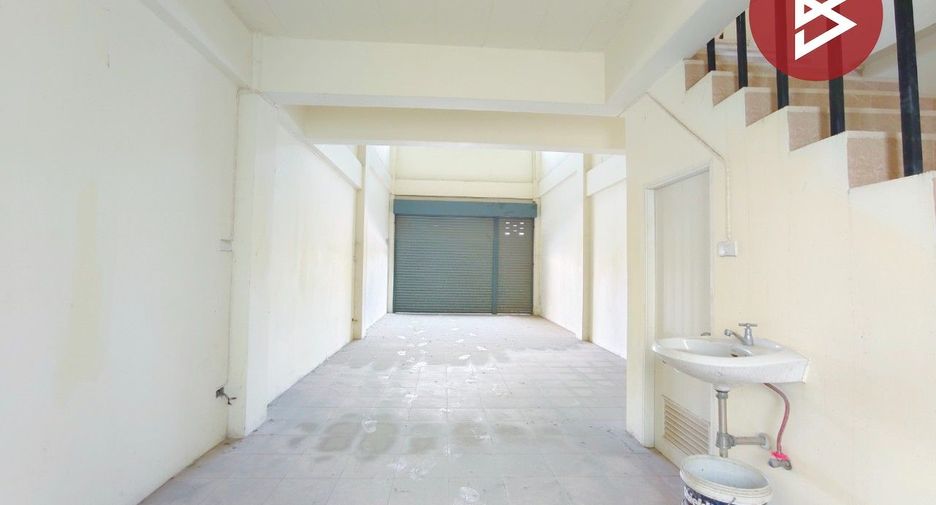Local comercial en venta en Sai Noi, Nonthaburi