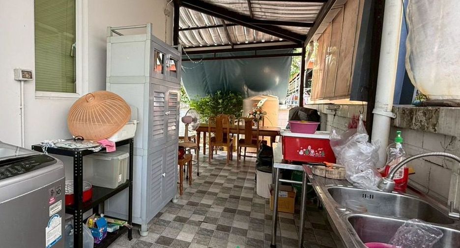 For sale 3 ベッドルーム house in Min Buri, Bangkok