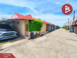 Casa adosada en venta de 2 habitaciones en Krathum Baen, Samut Sakhon