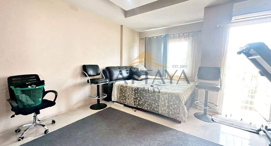 For sale 2 bedrooms townhouse in Bang Lamung, Chonburi