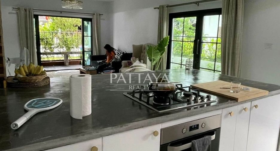 For rent 2 bedrooms house in Bang Lamung, Chonburi