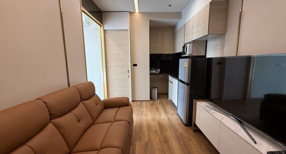 For rent 1 bed condo in Khlong Toei, Bangkok