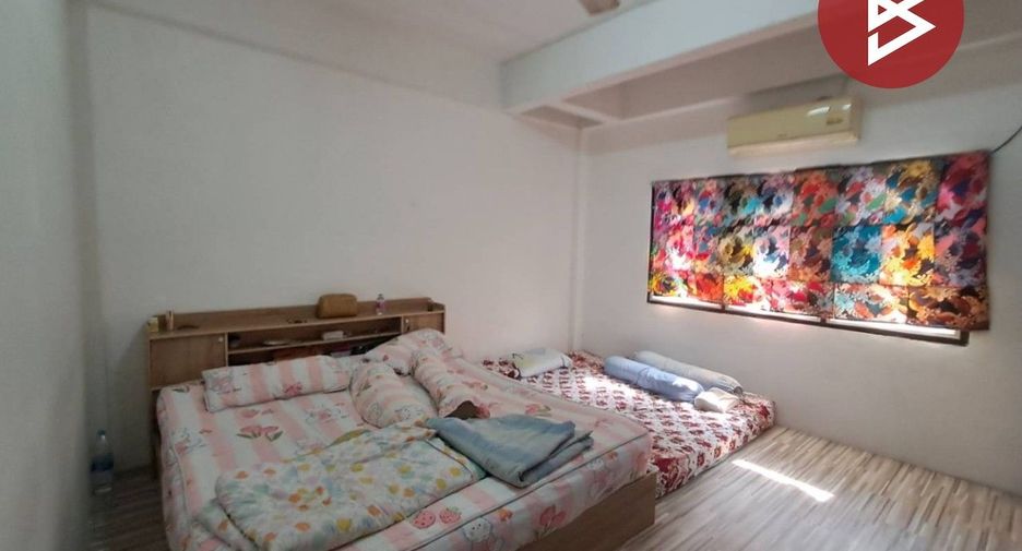 Gewerbefläche zum Kauf mit 2 Zimmer in Mueang Chon Buri, Chonburi