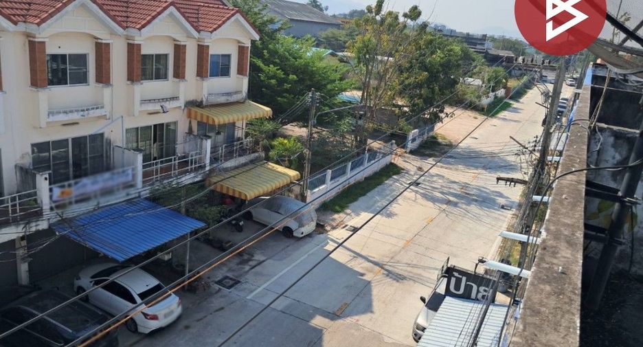 Gewerbefläche zum Kauf mit 2 Zimmer in Mueang Chon Buri, Chonburi