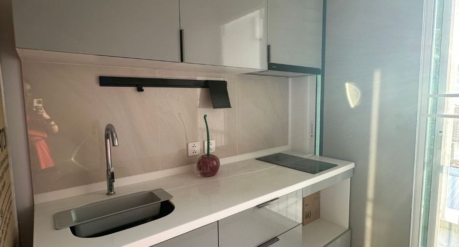 For rent 1 bed condo in Bang Rak, Bangkok