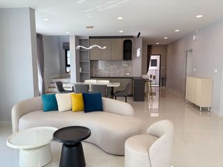 出租 4 卧室 独立屋 在 Bang Phli, Samut Prakan