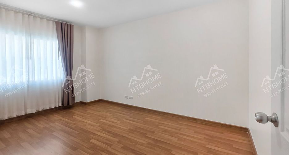 For sale 3 bedrooms townhouse in Bang Yai, Nonthaburi